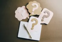 an photo of questions